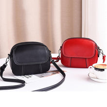 Load image into Gallery viewer, Leather Shoulder Bag