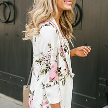 Load image into Gallery viewer, Floral Long Sleeve Blazer
