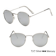 Load image into Gallery viewer, Classic Small Frame Round Sunglasses