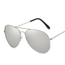 Load image into Gallery viewer, Pilot Design Sunglasses