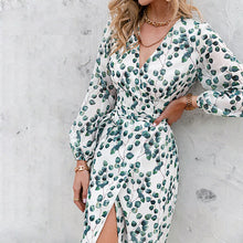 Load image into Gallery viewer, Green Leaf Print Dress
