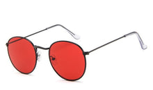 Load image into Gallery viewer, Classic Round Sunglasses
