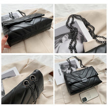 Load image into Gallery viewer, Special Design Shape Hand Bag
